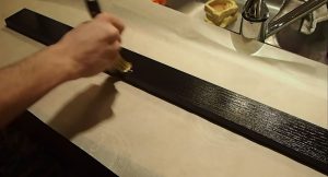 Sealing the wood with Minwax Polyurethane Sealing the wood with Minwax Polyurethane