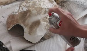 DIY Snake Hide: Spray paint